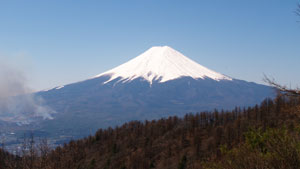 日本百名山　山梨県、静岡県　富士山の風景写真画像
